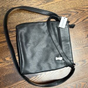 Elegant Black Leather Women's Shoulder Bag